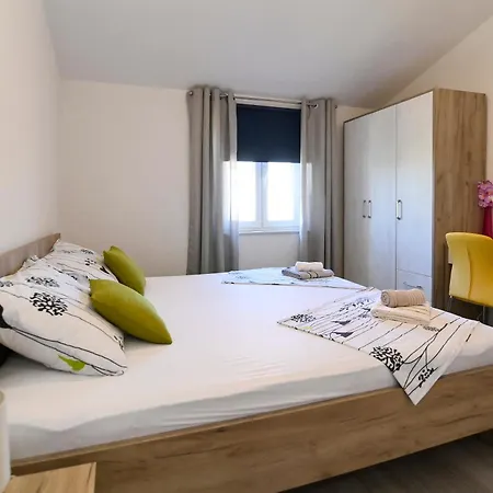 Ulika Вилла Gabonjin