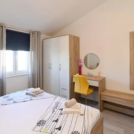 Вилла Ulika Gabonjin